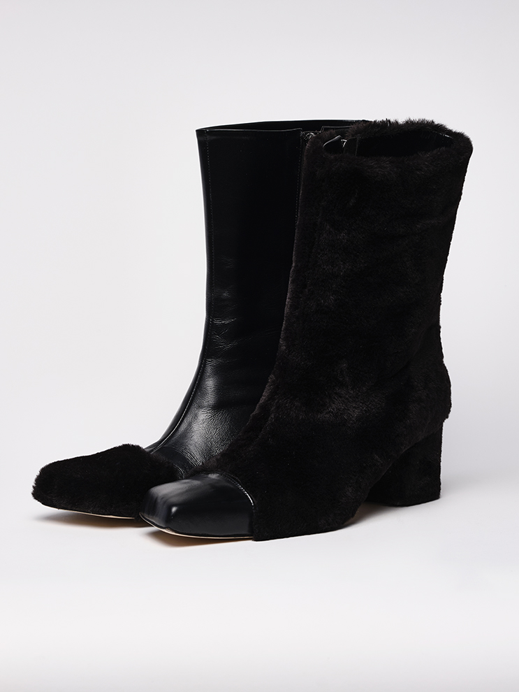 Asymmetry Slashed Fur Ankle Boots